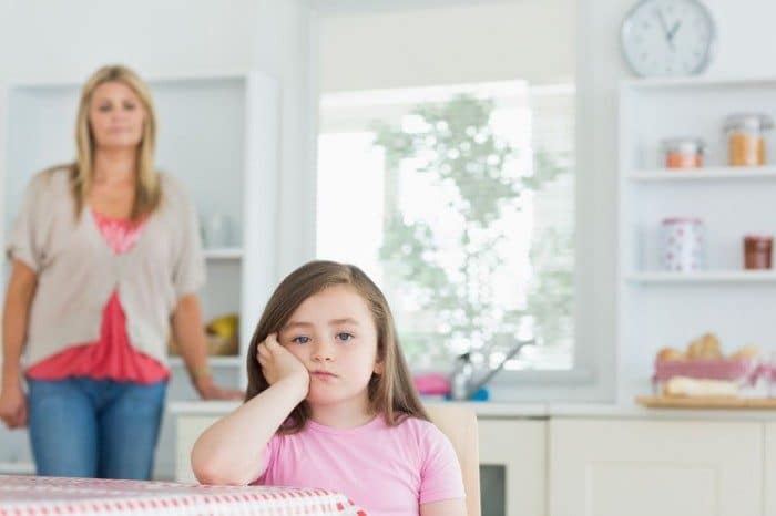 Un niño siente más seguridad emocional cuando está con su madre? - Etapa  Infantil