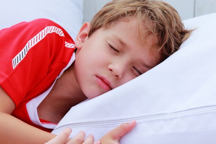 Dormir Temprano Ni Os Reduce Estr S Etapa Infantil