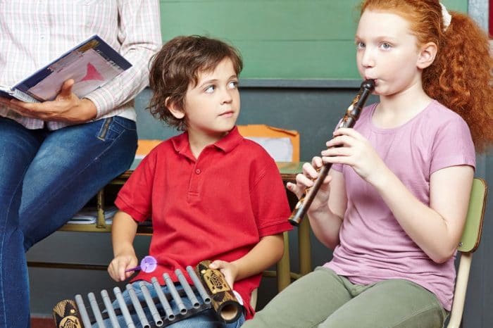 Beneficios educación clases música