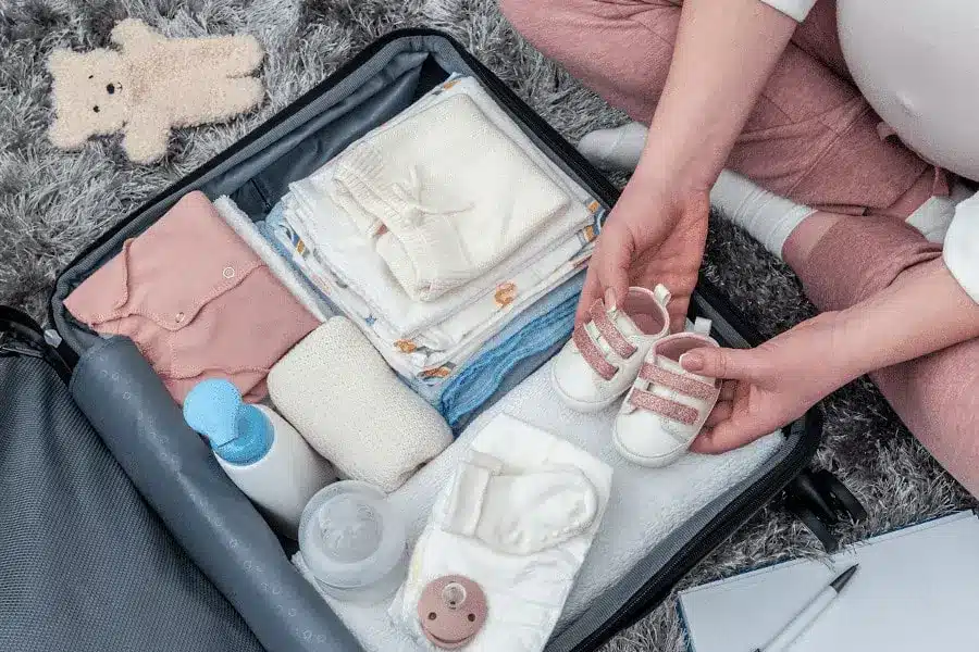 Qué poner en la maleta del bebé para el hospital? - Etapa Infantil
